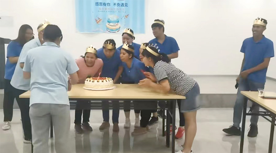 金環(huán)電器6月份員工生日會  美好如約而至！