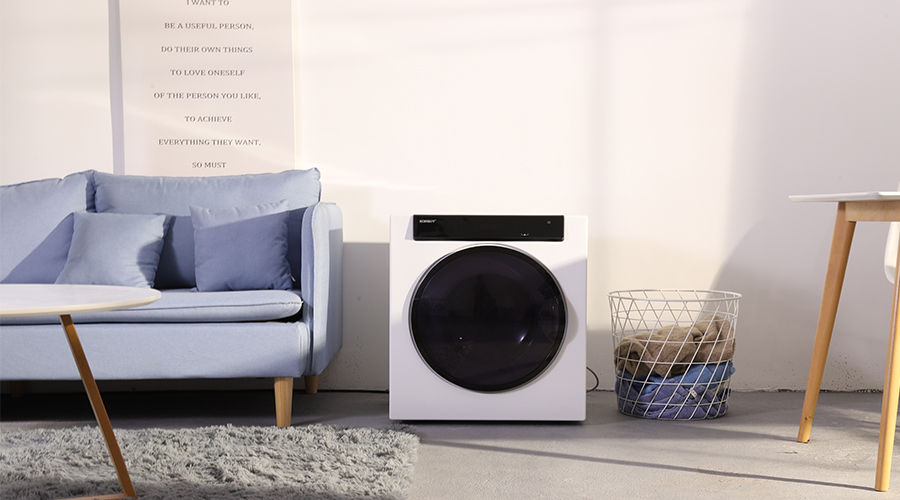 羽絨服，到底該不該用滾筒干衣機(jī)進(jìn)行烘干？