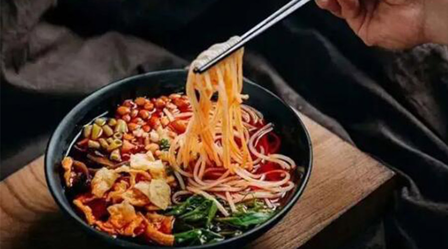 吃螺螄粉衣服上有味道如何快速解決！滾筒衣服烘干機(jī)有辦法