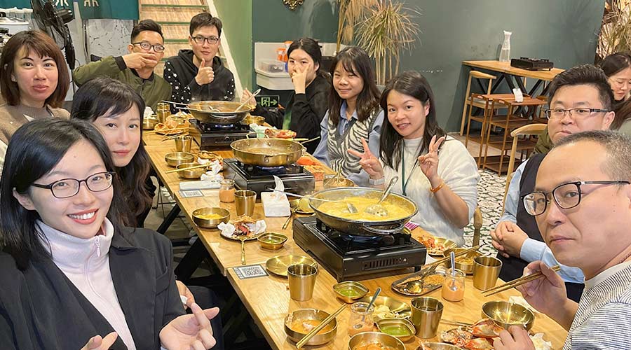 寒冬暖心！金環(huán)電器銷售部組織火鍋團建沖刺2022