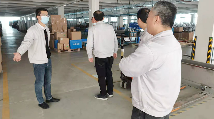 查隱患 防事故！金環(huán)電器領(lǐng)導(dǎo)開展節(jié)前安全檢查